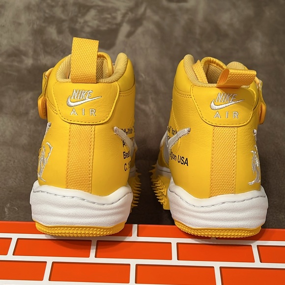 New mens size 10.5 NIKE OFF WHITE AIR FORCE 1 Limited Production. - Picture 4 of 13